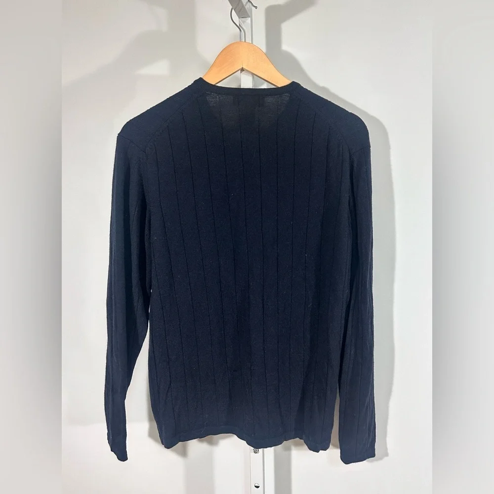 Banana Republic Extra-Fine Italian Merino Ribbed V-Neck Sweater  Minimal Black M